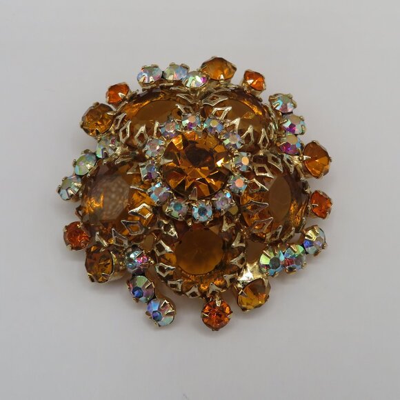 Juliana D&E Dog Toothed Pronged Orange and AB Stones Gold Tone Dome Brooch - Picture 1 of 11